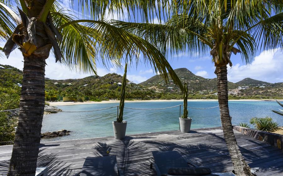 Villa Silver Rainbow