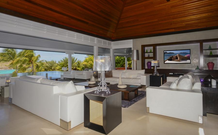 Villa Silver Rainbow