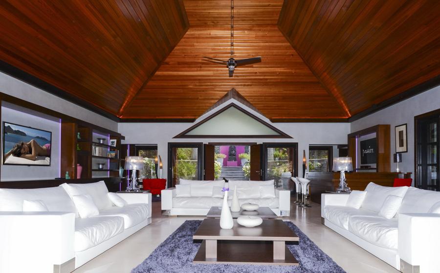 Villa Silver Rainbow