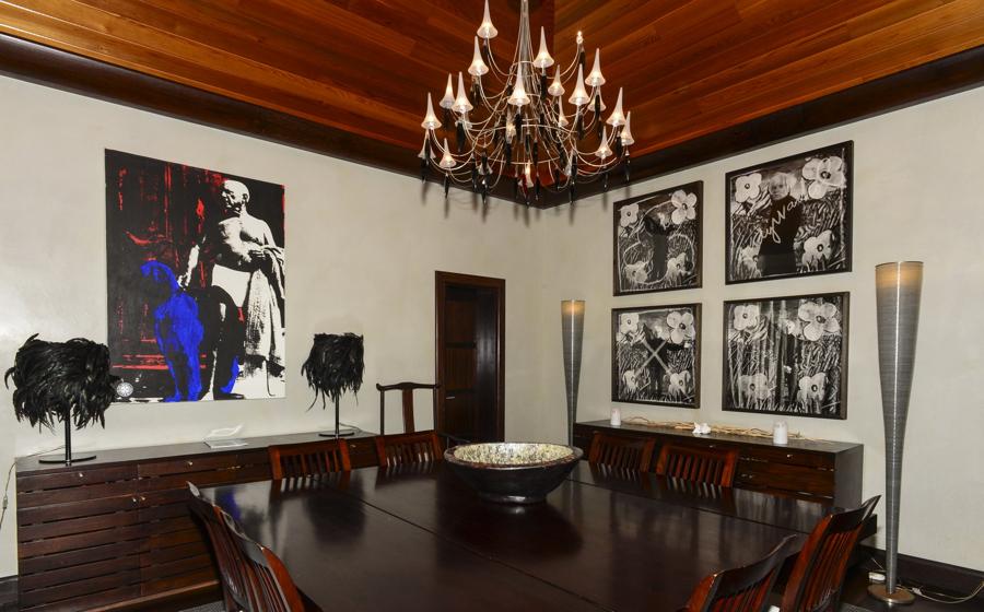 Villa Silver Rainbow