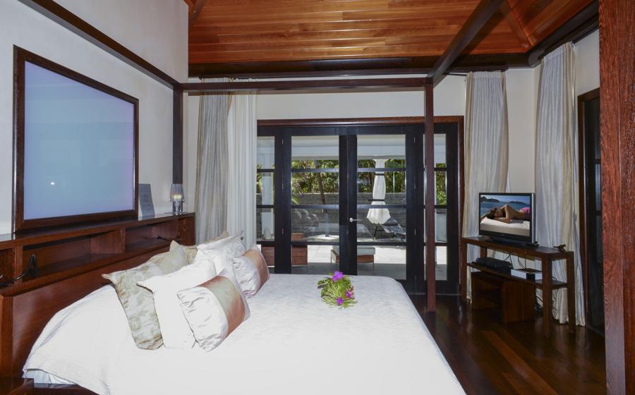 Villa Silver Rainbow