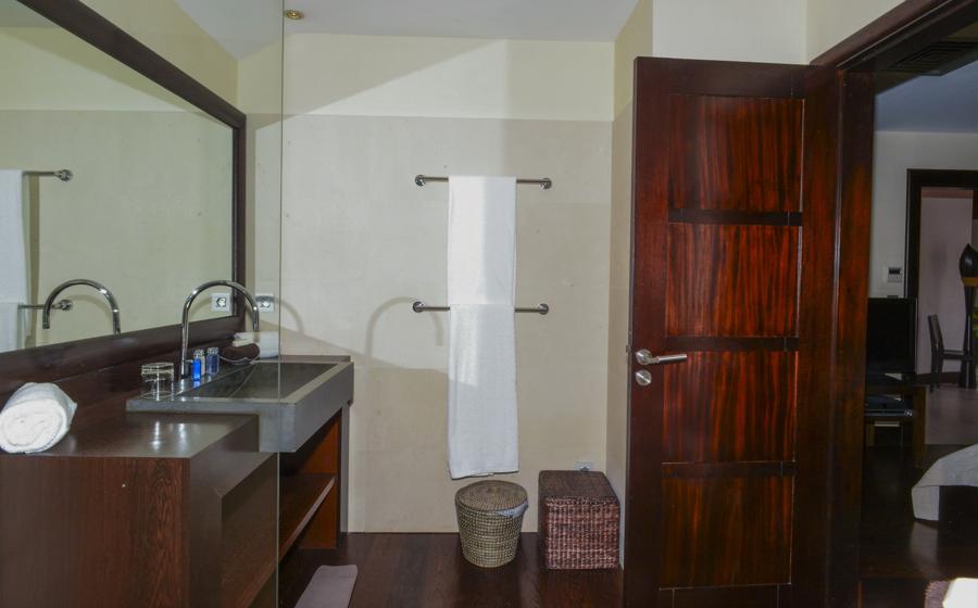 Villa Silver Rainbow