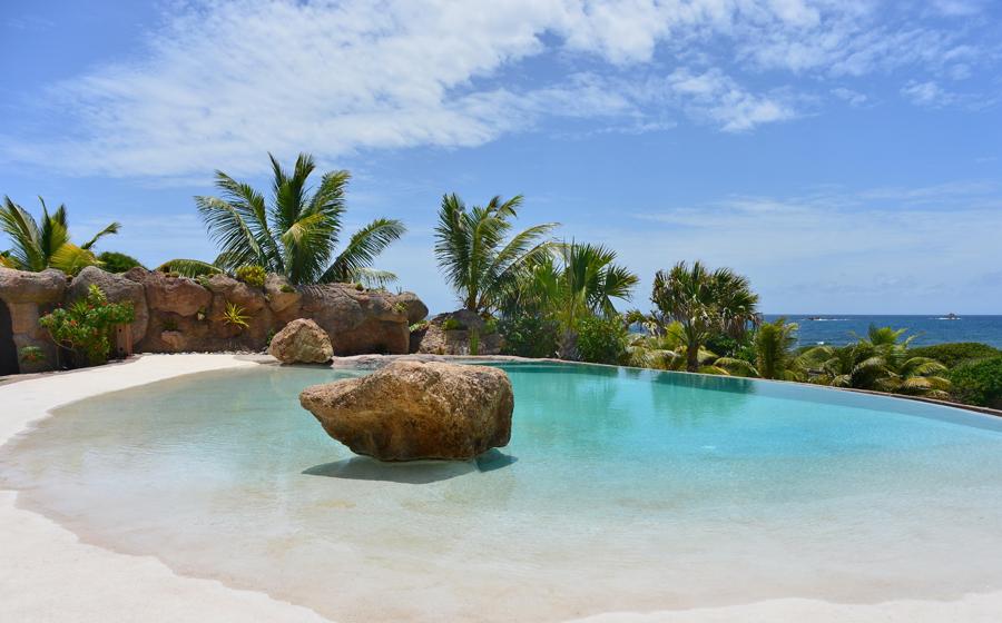 Villa La Roche Dans L'Eau