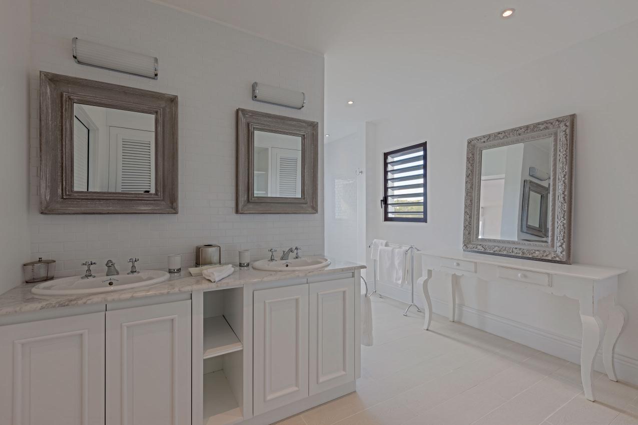 Villa Always-Terres Basses - Hillside